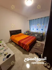  3 شقة مميزة أرقى واجمل مناطق عبدون مع حديقة بمساحة 300م