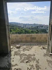  1 شقه للبيع في بيت وزن تحت الملعب