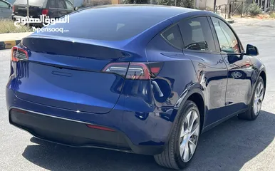  2 Tesla Model Y 2023 Dual Motor Long Range