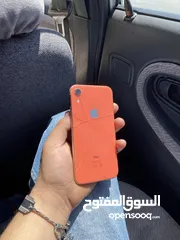  3 iPhone XR 64