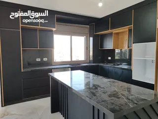 21 شقة جديدة سوبر ديلوكس – قيد الفرش النهائي للإيجار  عين منجد – رام الله