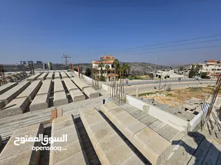  26 شقق سكنية للبيع موقع مميز