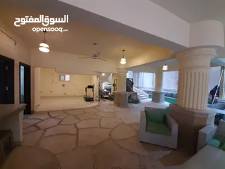  21 فيلا مستقله بالشويفات - التجمع الخامس،The villa is clubhouse five.