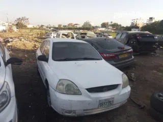  4 كيا ريو ستيشن 2005