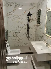  12 شقه للايجار