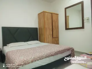  29 شقة مفروشه في السوق قريب من البحر ثلاث دقائق مشي