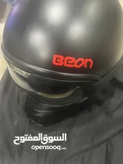  8 Beon Helmets