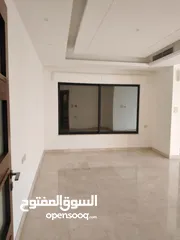  3 اخير مع روف للبيع في عبدون / الرقم المرجعي : 13666