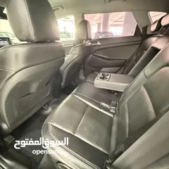  10 هونداي توسان نخب اول بسعر مميز 4/4