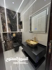  12 قرب كلية لومينوس تشطيب فندقي اخر  طابق اول