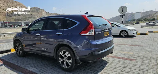  2 Honda CRV 2013 number1 option.. expat leaving india