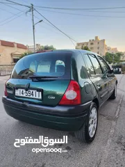  1 Renault clio 2001