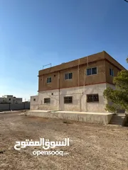  1 بيت للبيع ف