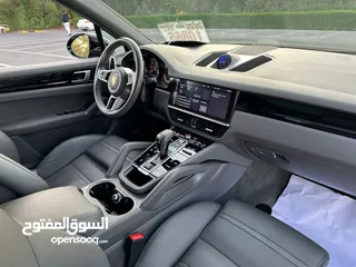  20 Porsche Cayenne model 2020 V6