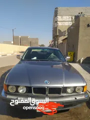  2 بي ام دبليو