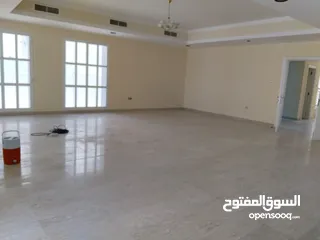  13 6Me33-Luxurious modern 5+1BHK Villa for rent in Qurm near Al Shati Street.