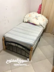  3 Two 190*90 beds سريرين مقاس 190*90