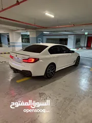  7 BMW 530e 2021 M بنزين+كهرباء هايبرد بسعر المغري المنافس على الكاش فقط(تبديل مرفوض)