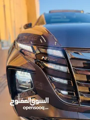  9 هونداي توسان N-LINE  فل كامل مع فتحة ، بسعر مميز ، مع ترخيص وتامين شامل سنة هدية ،