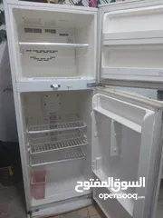  2 ثلاجه مستعمله LG