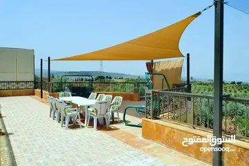  11 نقوم بتركيب جميع انواع المظلات والشوادر الشد والاشرعه والبراقولات واللكسان بسعر منافس جدا جدا