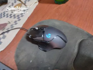  11 شاشة أسوس HD مع سماعات بسعر حرق وفي أغراض أخرى للبيع