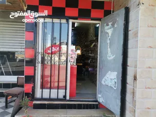  4 قهوه لضمان كامل العده  موقع مميز ع الشارع  الرئيسي شغاله والها زبائنه سبب الضمان  بداعي السفر