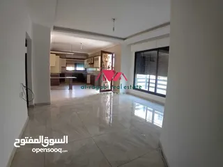  11 شقة / للايجار / ارضية / ديلوكس / 3نوم / ام السماق