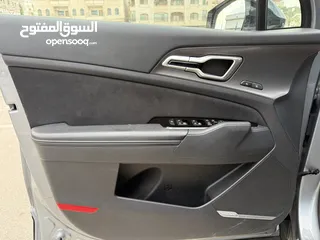  23 كيا سبورتاج GT Line ترخيص 2022 محرك 1600 هايبرد plug in/يقطع على الشحنه 65 كيلو متر  271 حصان