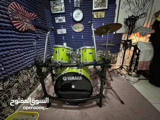  5 YAMAHA ACOUSTIC DRUMS GIGMAKER