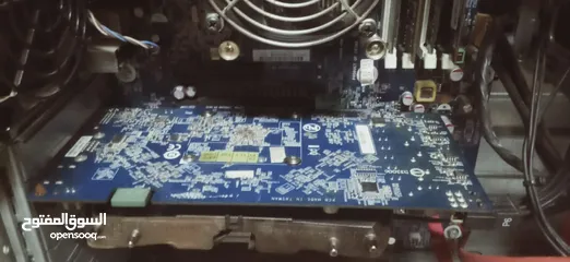  4 الوحش الكاسر HP Z210 Workstation