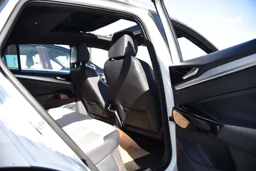  20 فولكسفاجن ID.4 كروز بيور بلس كهربائية بالكامل Volkswagen ID.4 Crozz PURE + 2021