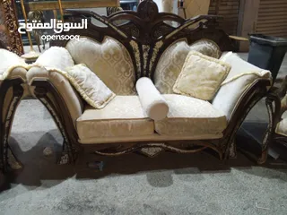 4 طقم كنب مرصع نحاس