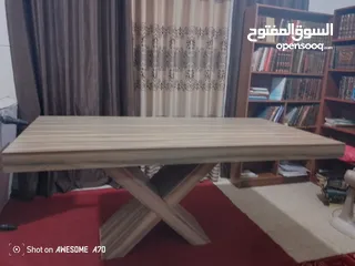  1 طاولة سفره للبيع