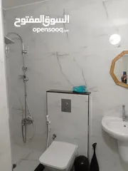  5 شقه للبيع راس الجوره دوار مرارعمارة الصفا