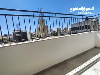  8 للإيجار – شقة جديدة ومميزة في أول رافات-قرب سنقرط وصالات الهاشم سابقًا