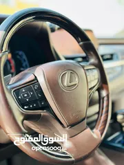  15 لكزس ES300 2019 ألترا فل كامل أعلى صنف لون كحلي غامق مميز للبيع