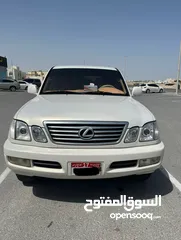  4 Lexus LX 470