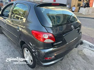  3 بيجو 206 بلس