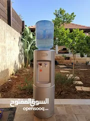  2 كولر بجودة ممتازة – تبريد وتسخين + 3 قواوير + سلك كهرباء جاهز للاستخدام!