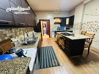  2 شقة فاخرة - مفروش جزئي - حي الصحابة - 3نوم 1ماستر - 230م - بإطلالــــه بانوراما