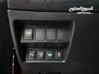  11 Nissan Qashqai 2015 مميز جداً وكامل الإضافات