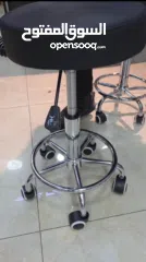  1 كرسي عملي متحرك مع ظهر ثابت، مريح، ويتحمّل استخدام يومي طويل ارتفاع قابل للتعديل دوران 360°إسفنج .