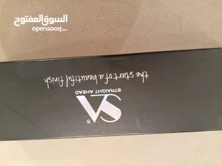  9 Straight ahead Beauty مملس لجميع انواع الشعر