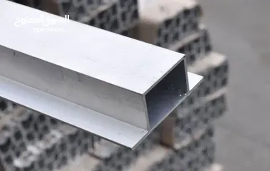  3 محل تجاري على شارع القدس - الخليل