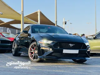  3 FORD MUSTANG GT 2020