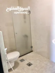  8 شقة للبيع في عين منجد