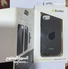  16 Apple iPhone 13/14/15 regular model cases & 12/12 pro للبيع