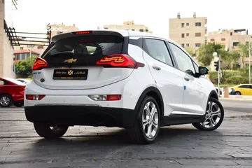  4 شيفروليه بولت كهربائيه بالكامل Chevrolet Bolt EV 2019