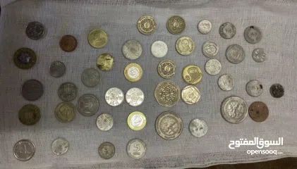  2 عملات قديمه للبيع